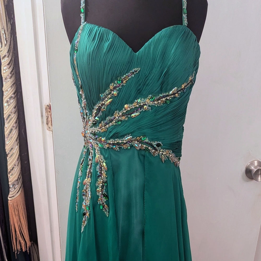 Emerald Green Embellished Prom Dress
